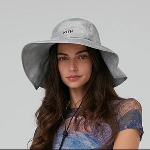 Kith hat